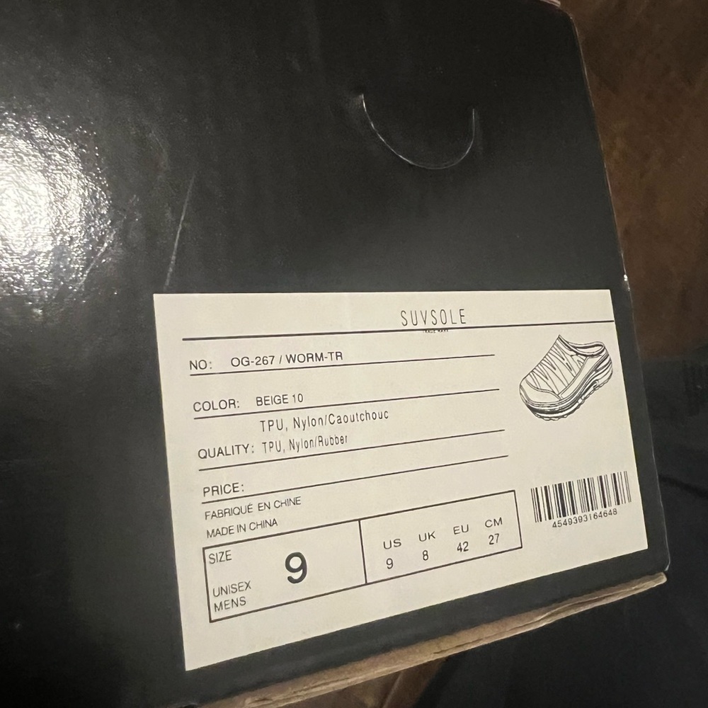 SUVSOLE Slip On - Picture 7 of 7